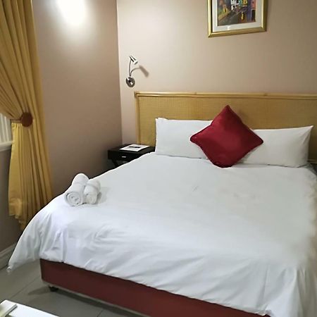 Durban Manor Hotel And Conference Centre Extérieur photo