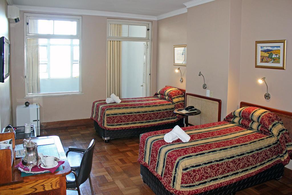 Durban Manor Hotel And Conference Centre Extérieur photo